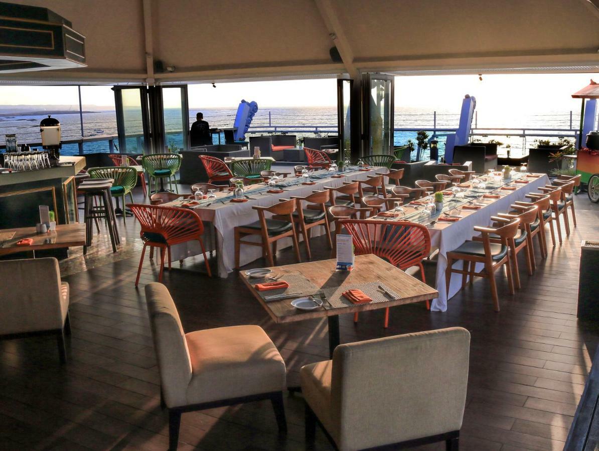 The Kuta Beach Heritage Hotel - Managed By Accor Dış mekan fotoğraf The interior of the restaurant